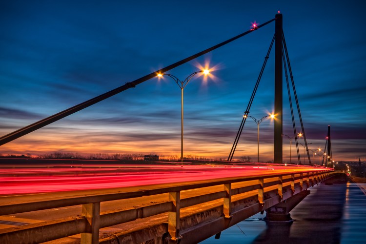 Circulation matinale sur le pont Papineau
